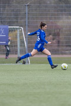 Bild 297 - F SSC Hagen Ahrensburg - SV Frisia Risum-Lindholm : Ergebnis: 1:2